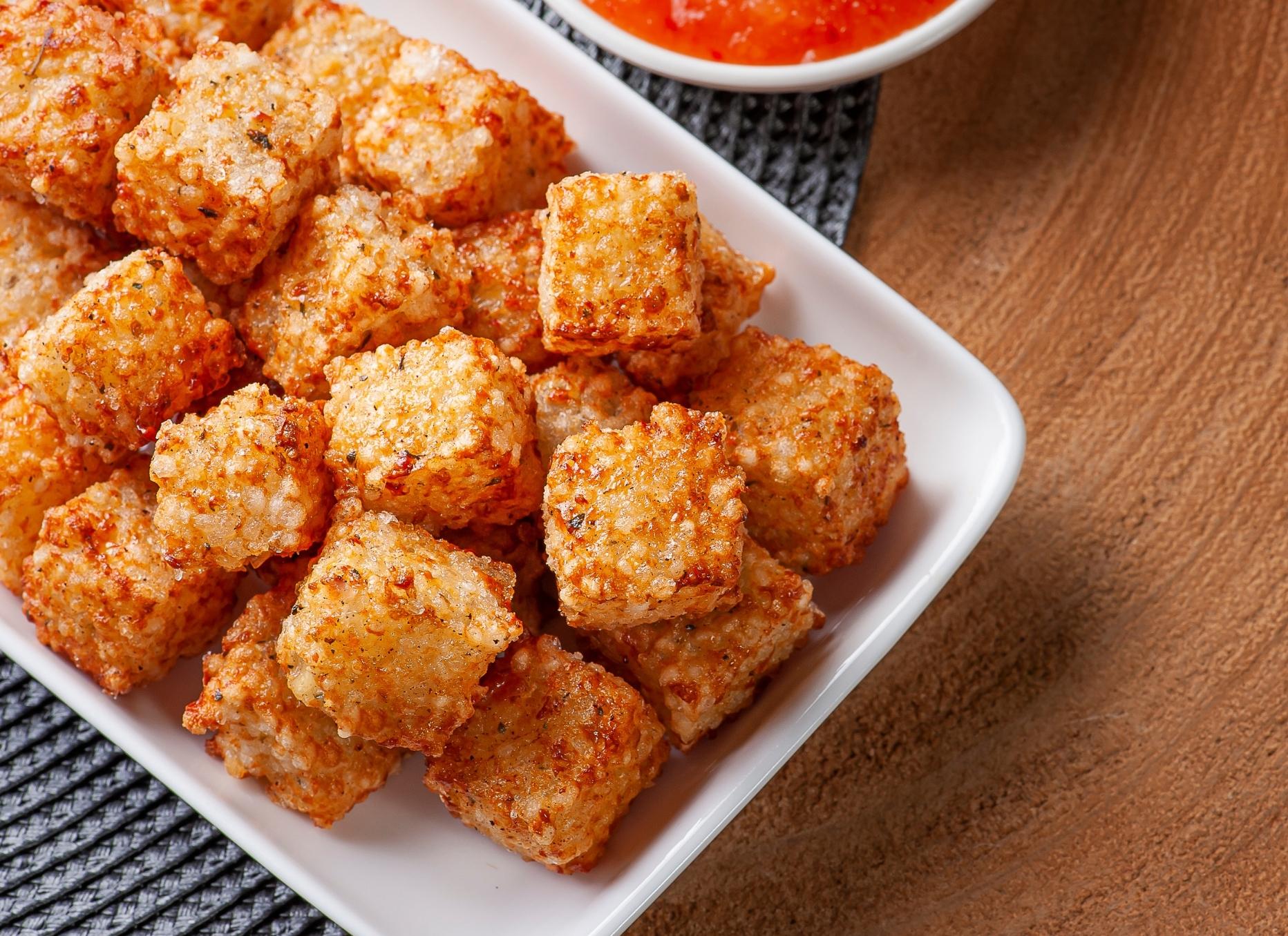 Tapioca cheese fritters