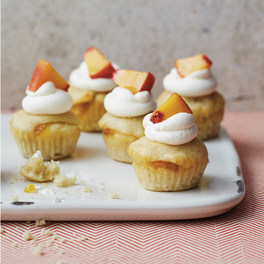Peaches and Cream Mini Cupcakes